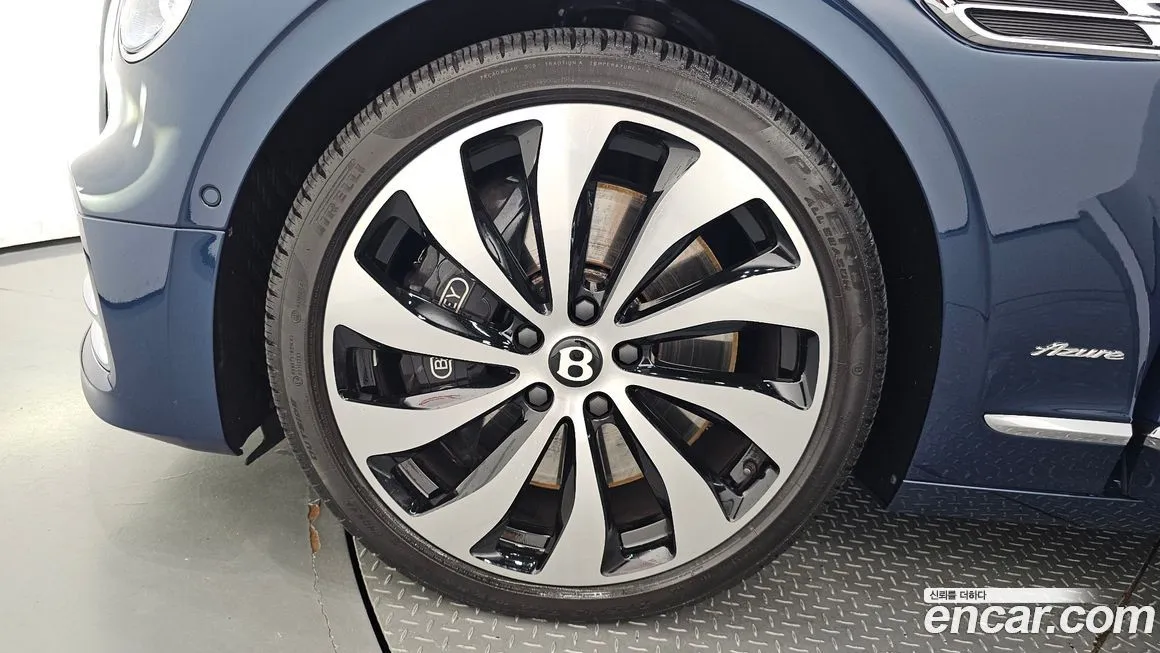Bentley Flying Spur 2024 из KR, фото 5