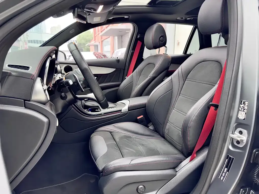 Mercedes-Benz GLC AMG 2023 из CN, фото 7