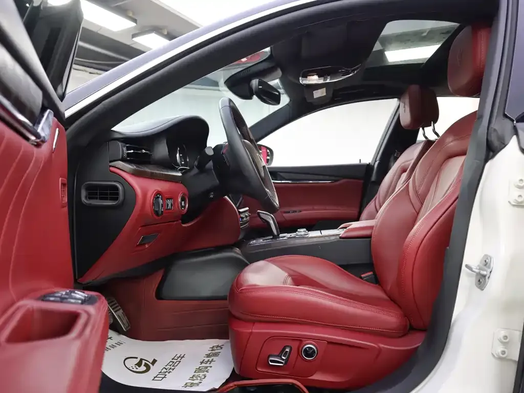 Maserati Quattroporte 2021 из CN, фото 7