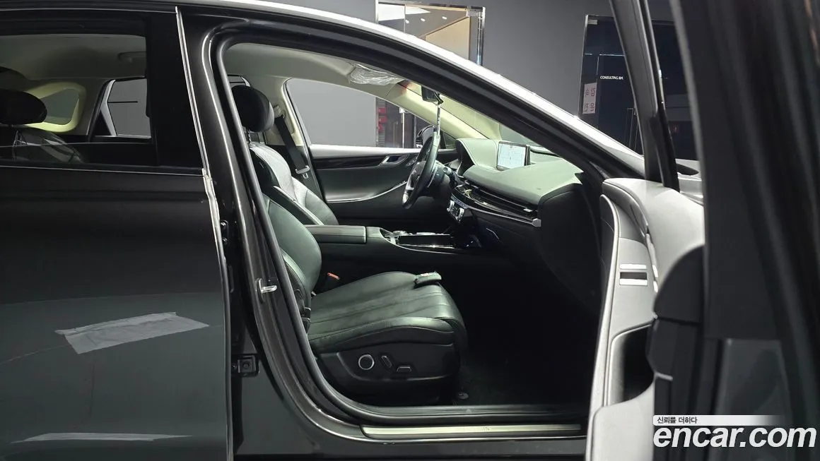 Genesis G80 — фото 10