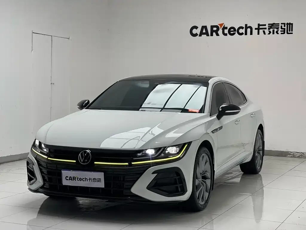 Volkswagen CC 2023 из CN, фото 10