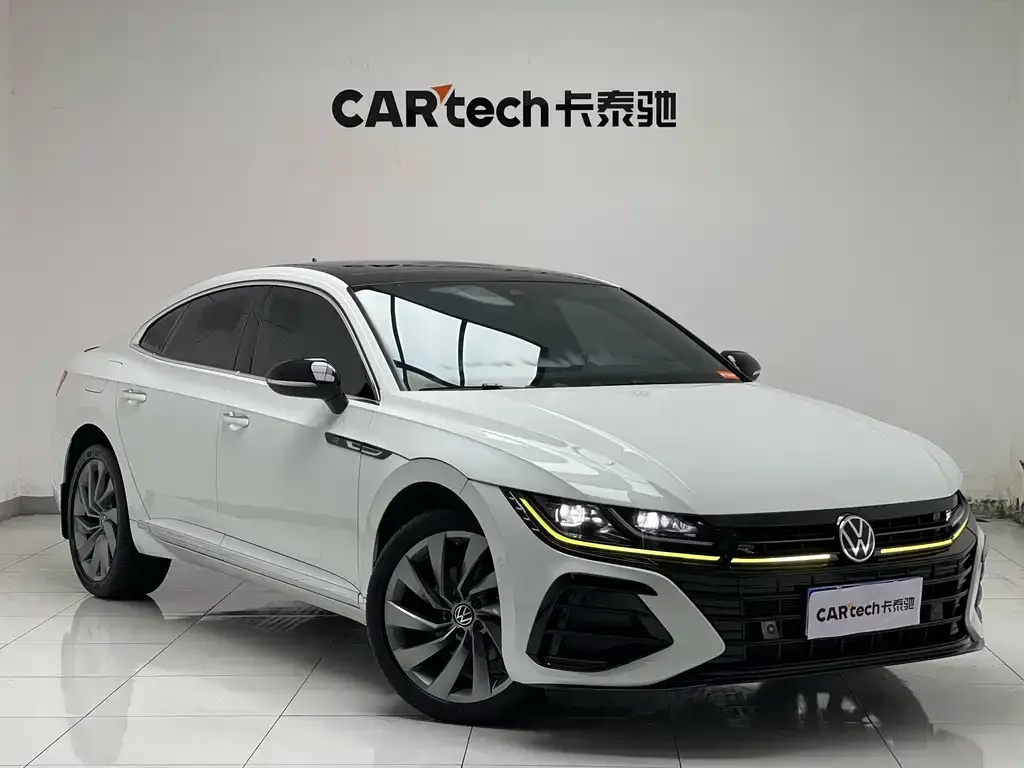 Volkswagen CC 2023 из CN, фото 3