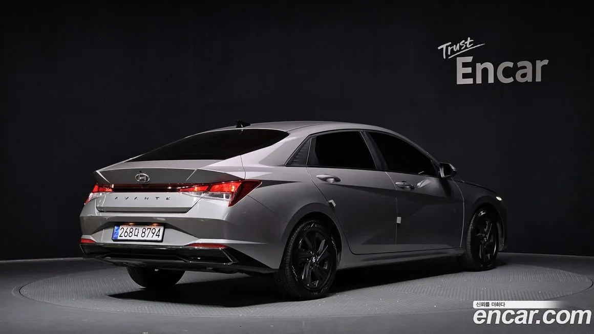 Hyundai AVANTE — фото 2
