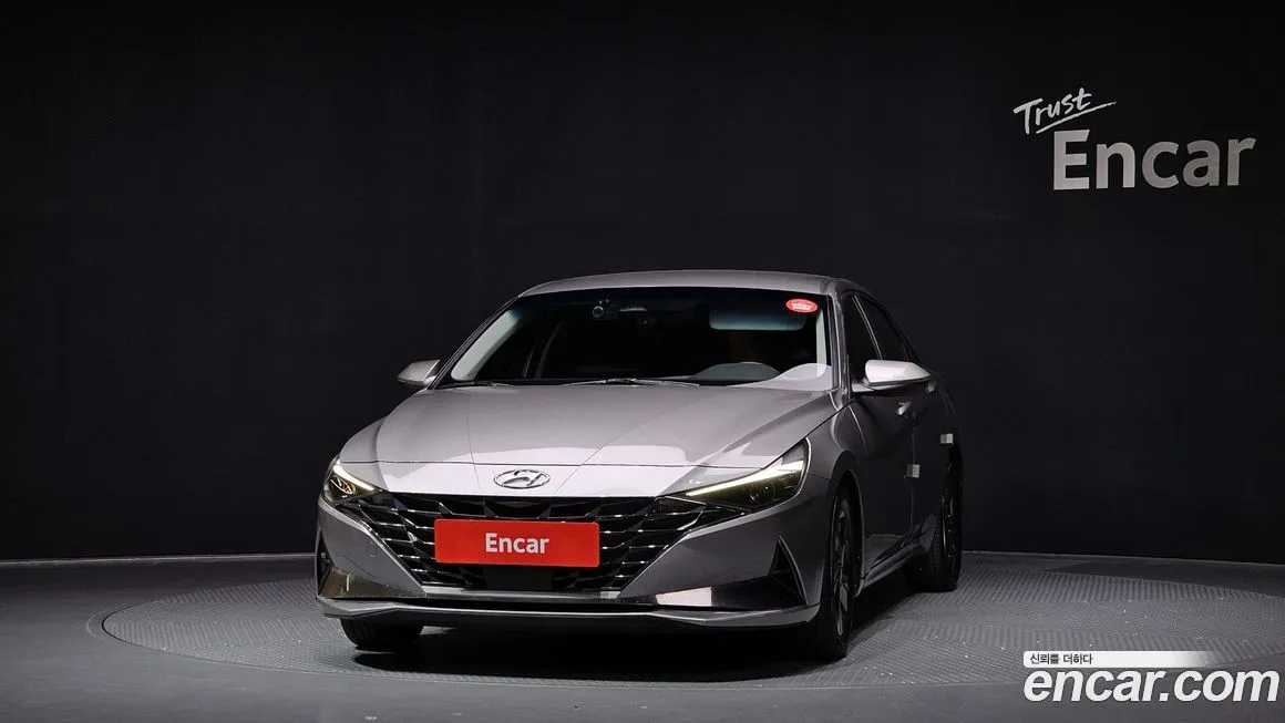 Hyundai AVANTE — фото 3