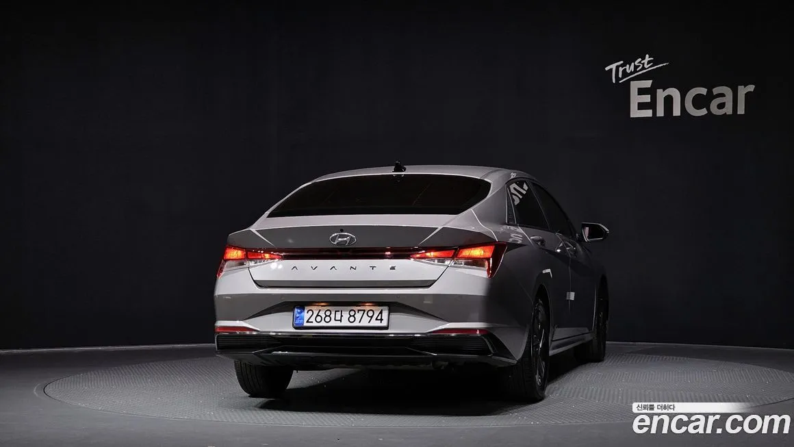 Hyundai AVANTE — фото 4