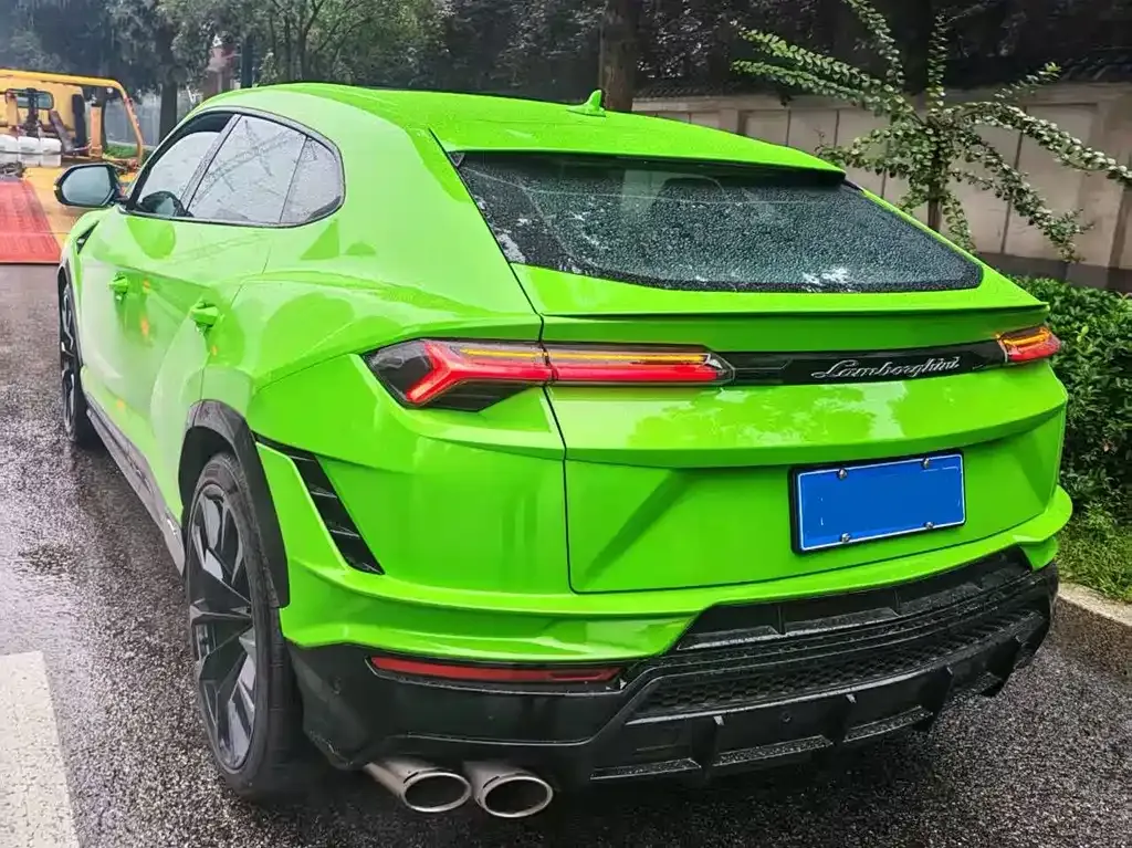 Lamborghini Urus 2024 из CN, фото 2