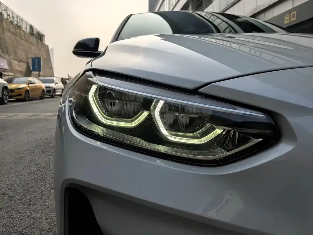 BMW 1 Series 2023 из CN, фото 4