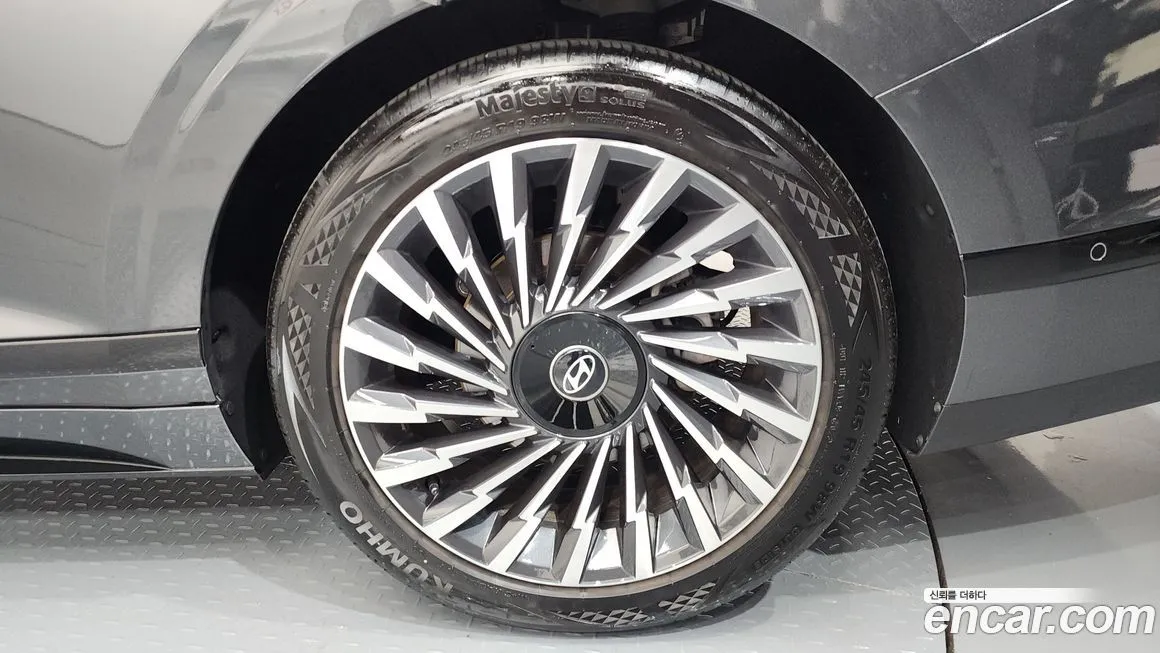 Hyundai Grandeur 2023 из KR, фото 5