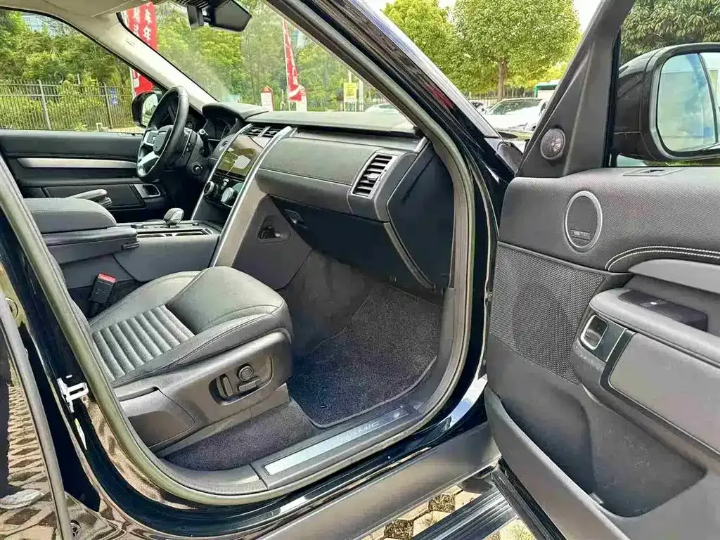 Land Rover Discovery — фото 10