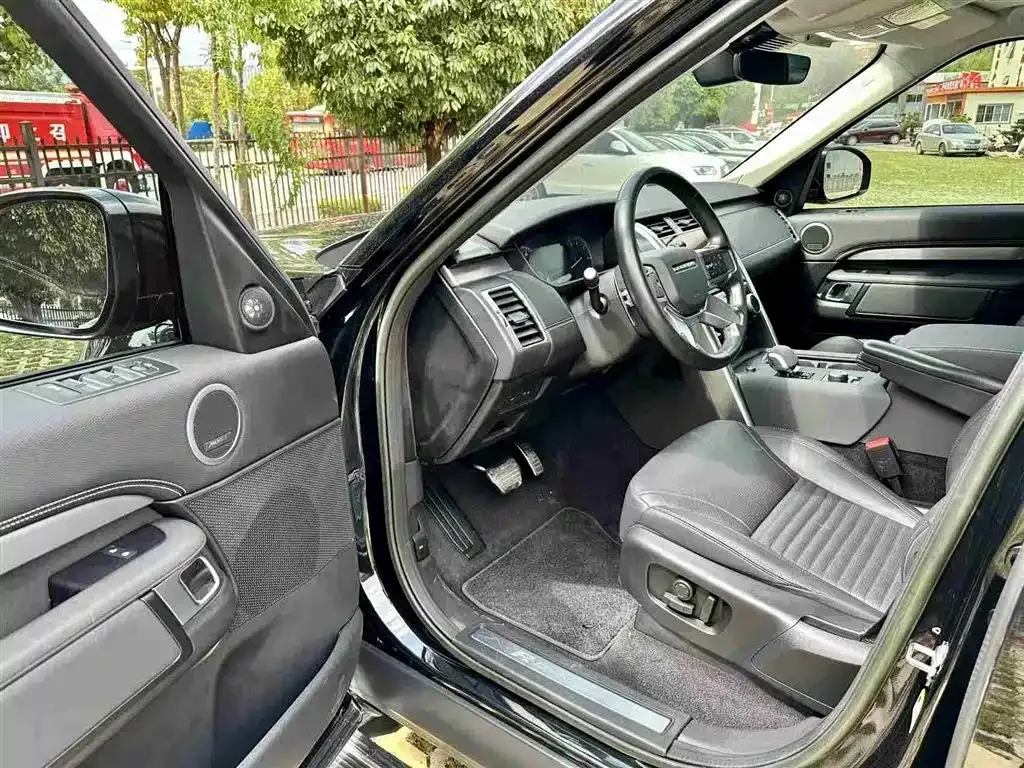 Land Rover Discovery — фото 8