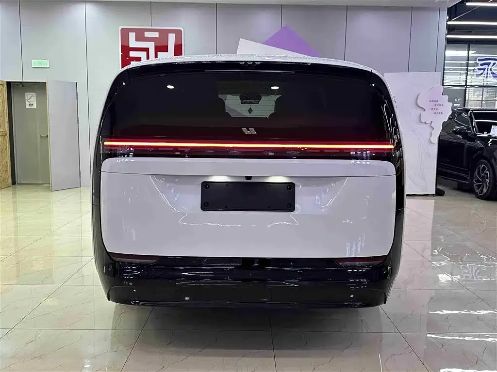 Li Auto MEGA 2025 из CN, фото 5