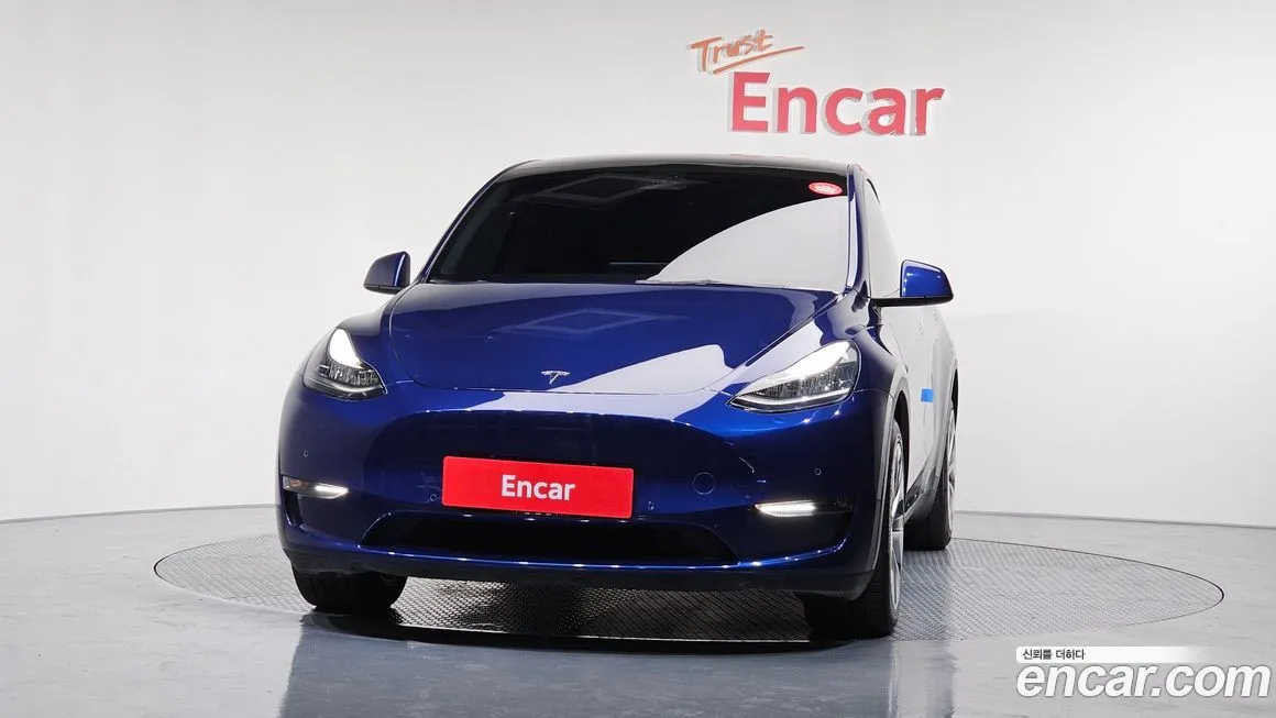 Tesla Model Y — фото 3