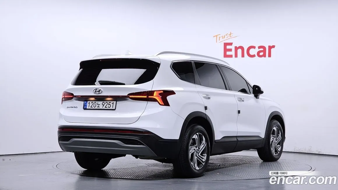 Hyundai Santafe — фото 2