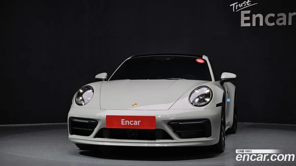 Porsche 911 2021 из KR, фото 3
