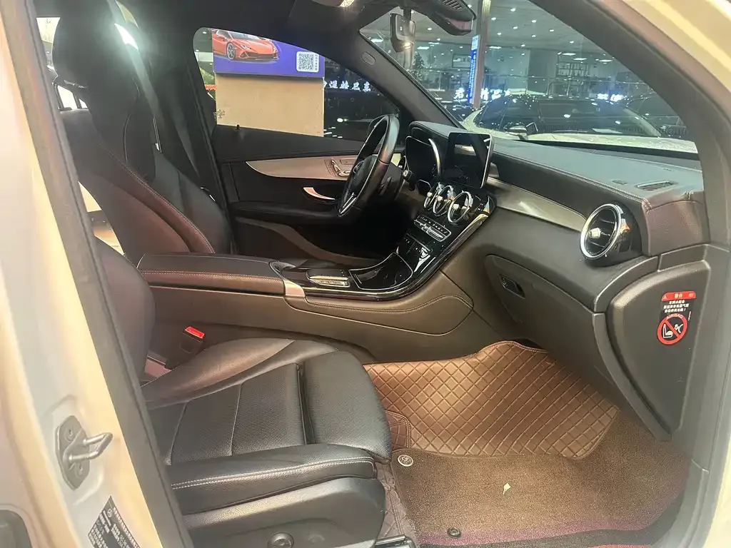 Mercedes-Benz GLC Coupe 2021 из CN, фото 10