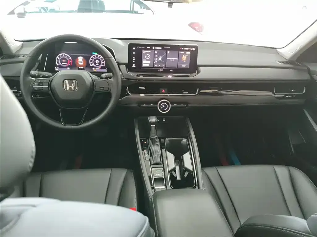 Honda Inspire 2024 из CN, фото 10