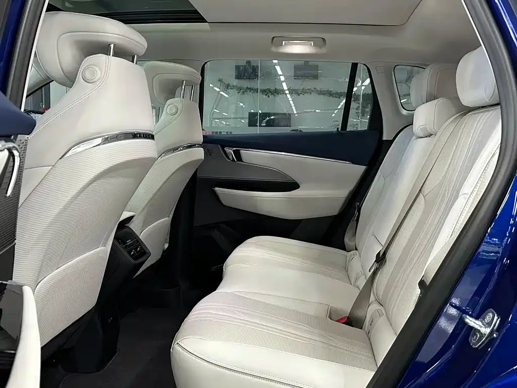 Buick E5 2023 из CN, фото 5