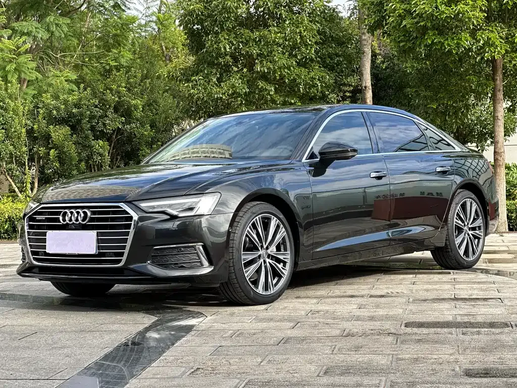 Audi A6L 2021 из CN, фото 1