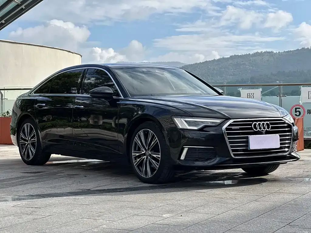 Audi A6L 2021 из CN, фото 3