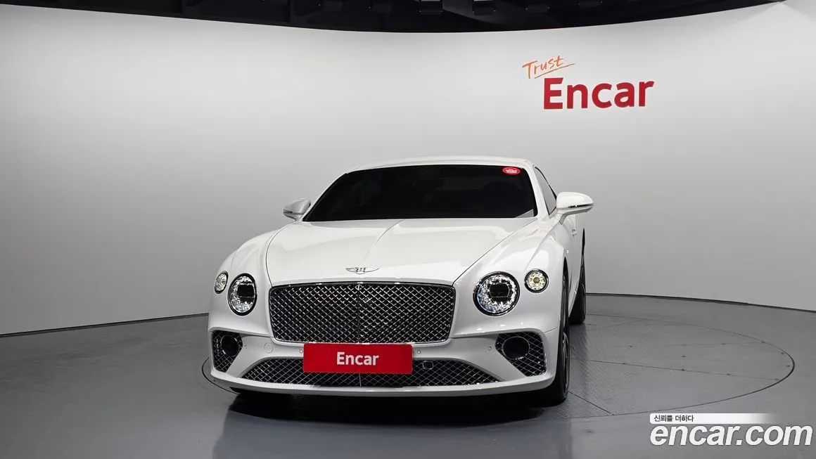 Bentley Continental 2023 из KR, фото 3