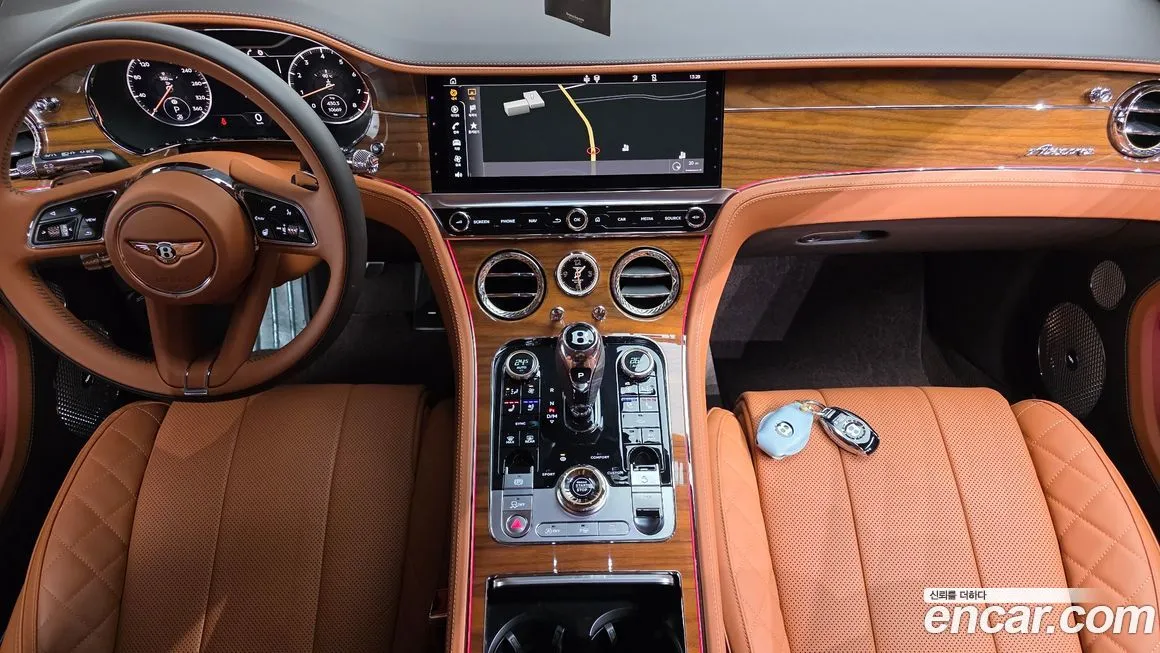 Bentley Continental 2023 из KR, фото 7