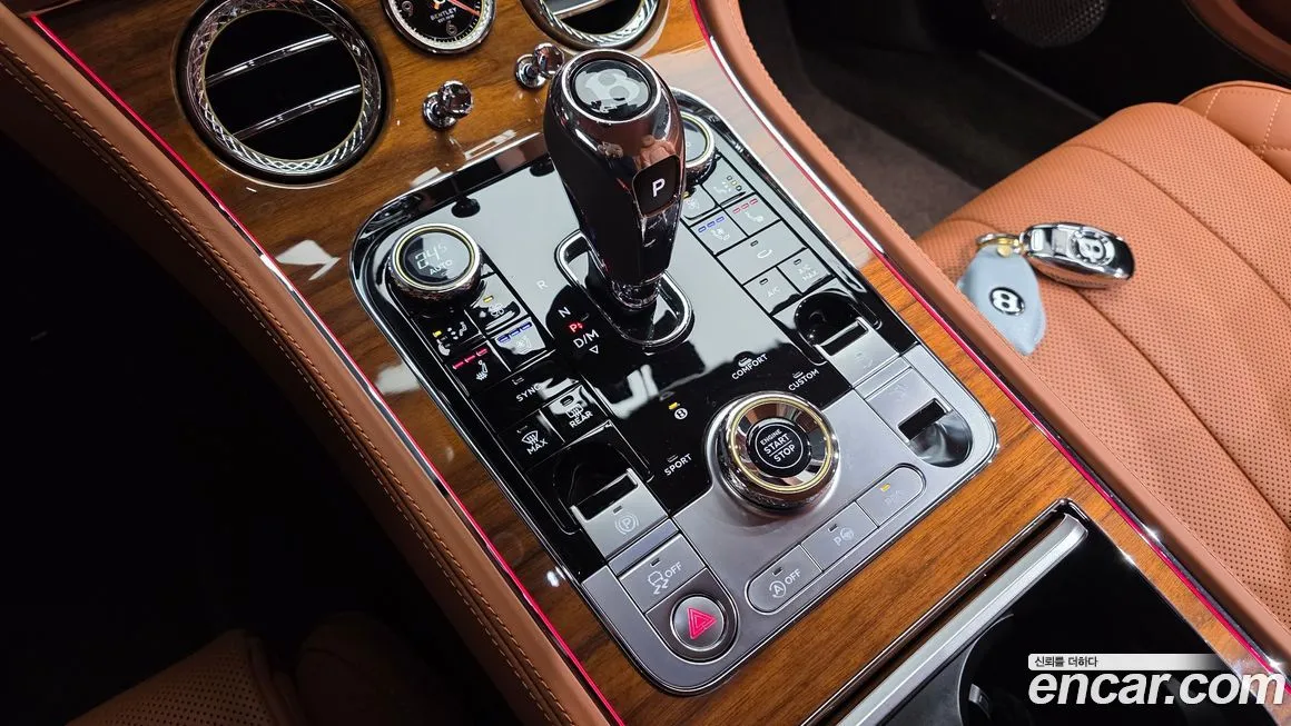 Bentley Continental 2023 из KR, фото 9