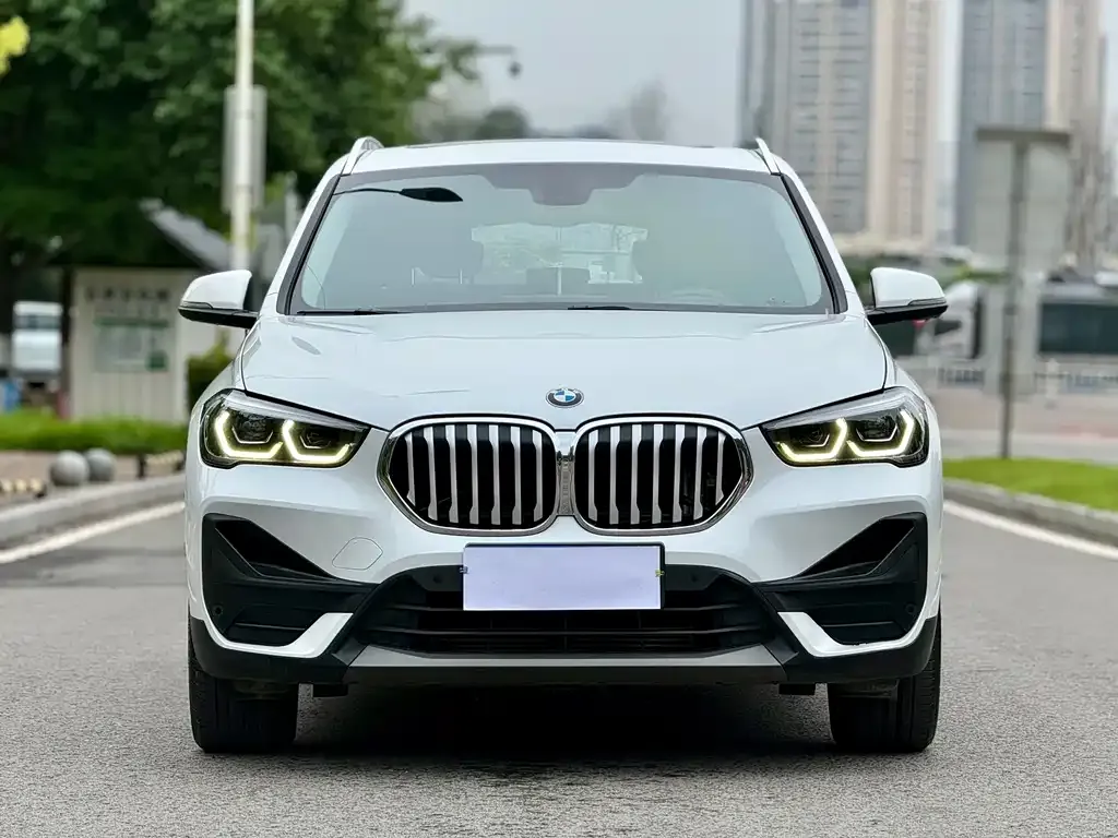 BMW X1 2022 из CN, фото 2