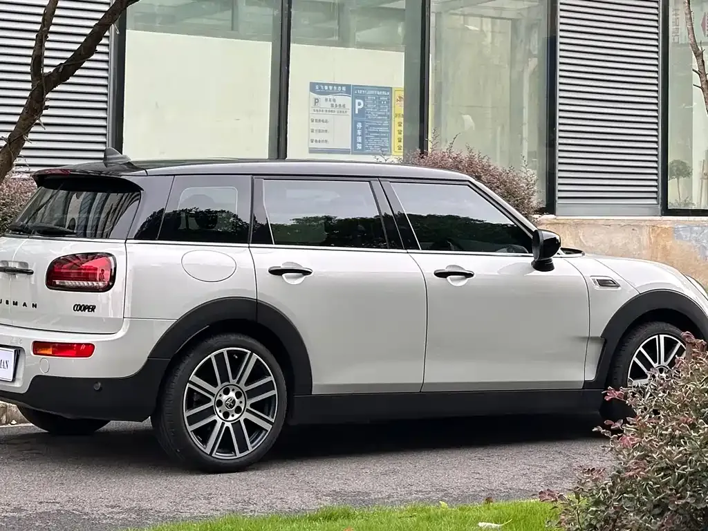 [object Object] Mini Clubman 2022 из CN, фото 7