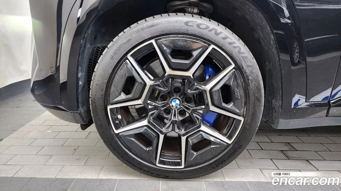 BMW XM — фото 5