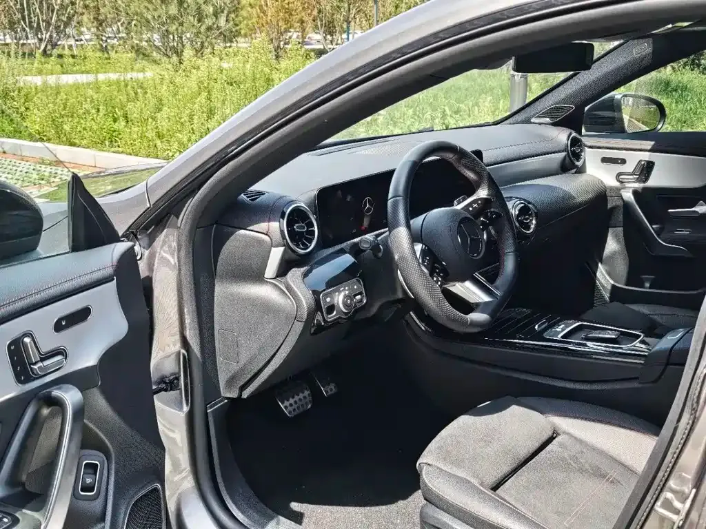 Mercedes-Benz CLA (Import) 2024 из CN, фото 4