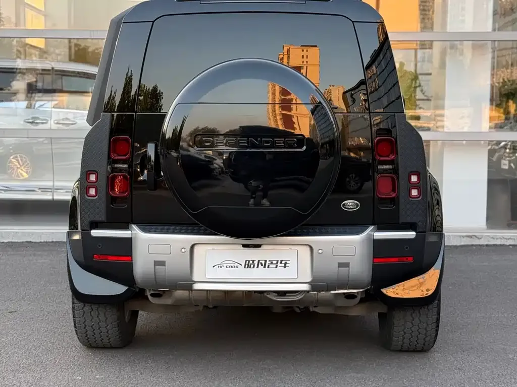 Land Rover Defender 2023 из CN, фото 4
