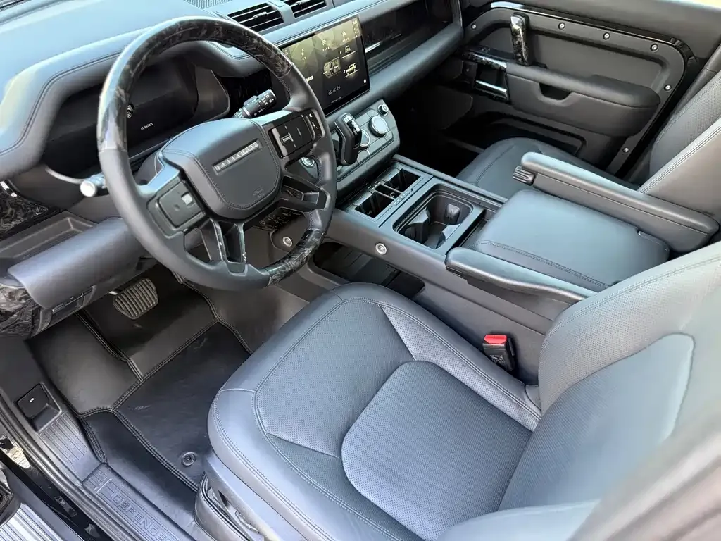 Land Rover Defender 2023 из CN, фото 5