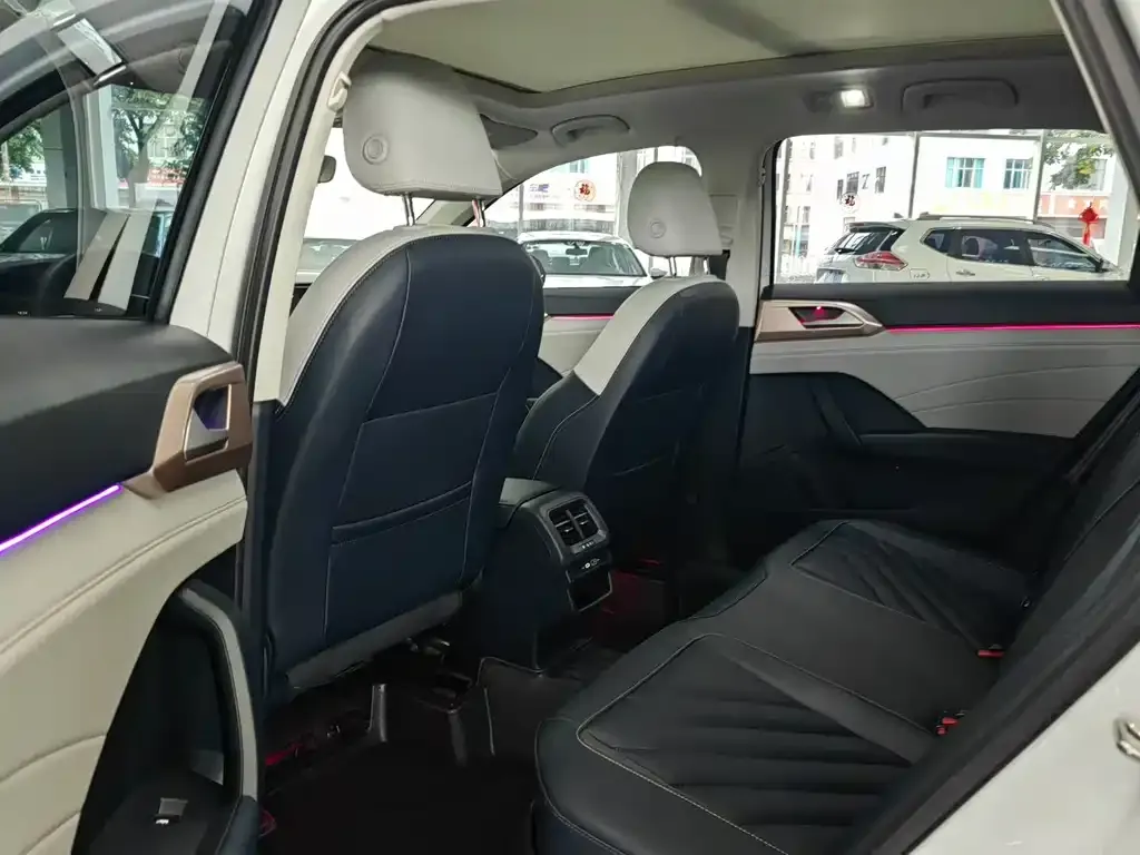 Volkswagen Tharu 2023 из CN, фото 5