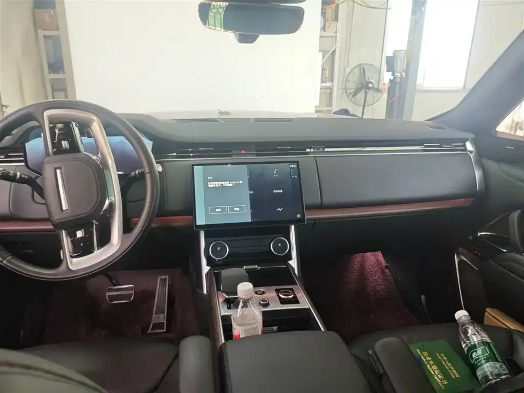 Land Rover Range Rover 2023 из CN, фото 4
