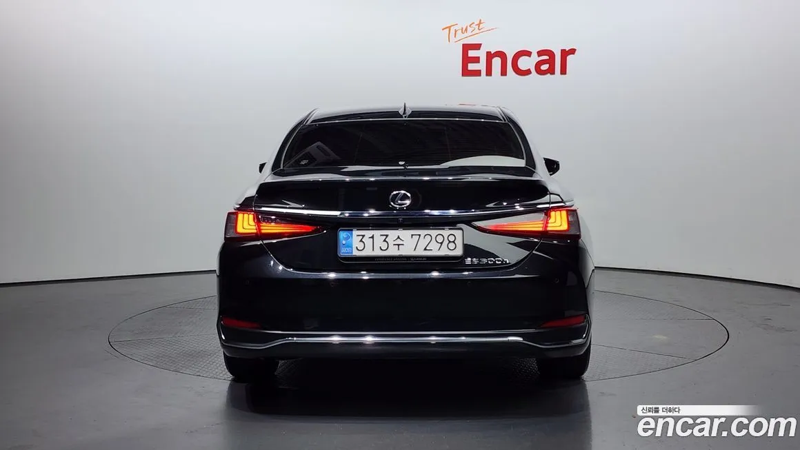 Lexus ES 2023 из KR, фото 4