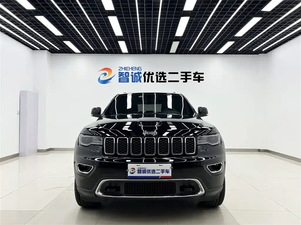 Jeep Grand Cherokee (Import) 2021 из CN, фото 2