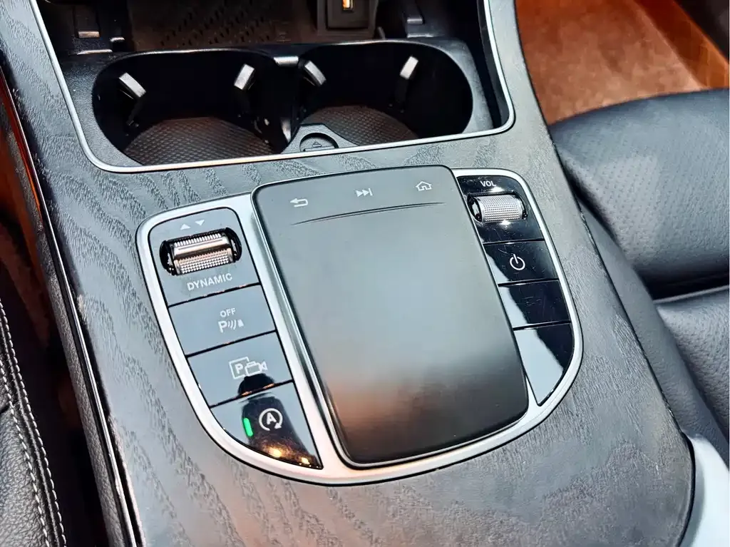 Mercedes-Benz C-Class 2021 из CN, фото 2