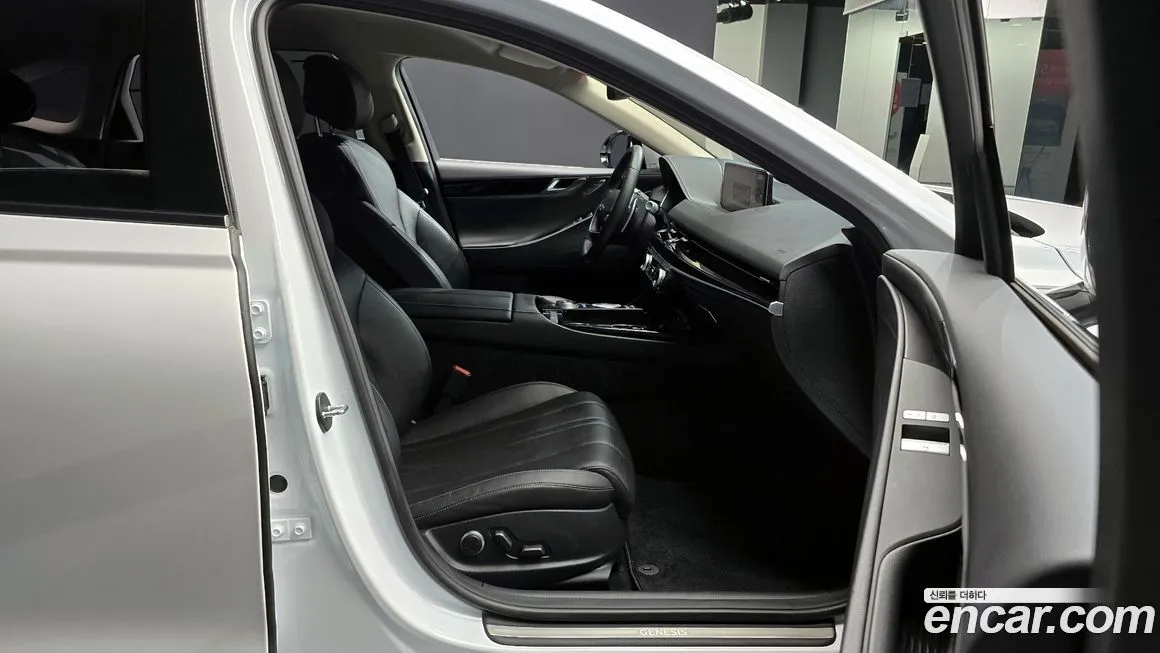 Genesis G80 — фото 10