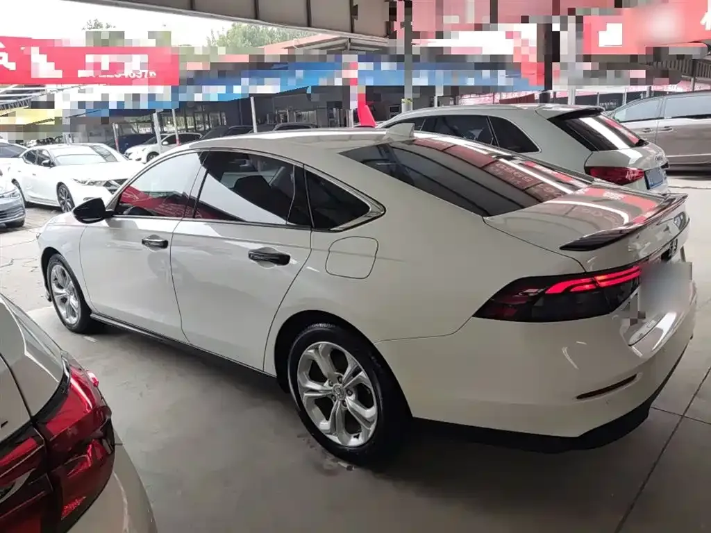 Honda Accord 2023 из CN, фото 5