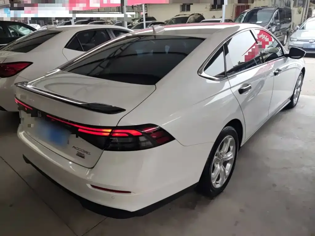 Honda Accord 2023 из CN, фото 7