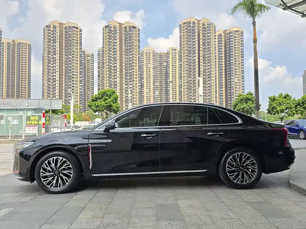 Hongqi H5 2024 из CN, фото 6