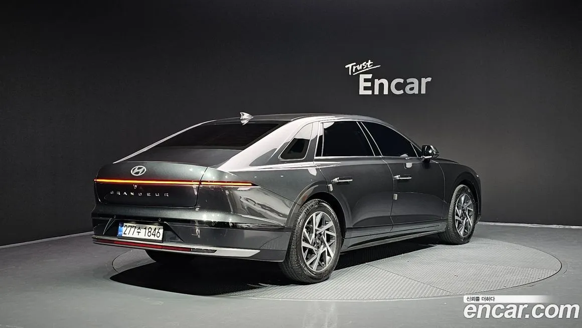 Hyundai Grandeur 2023 из KR, фото 2