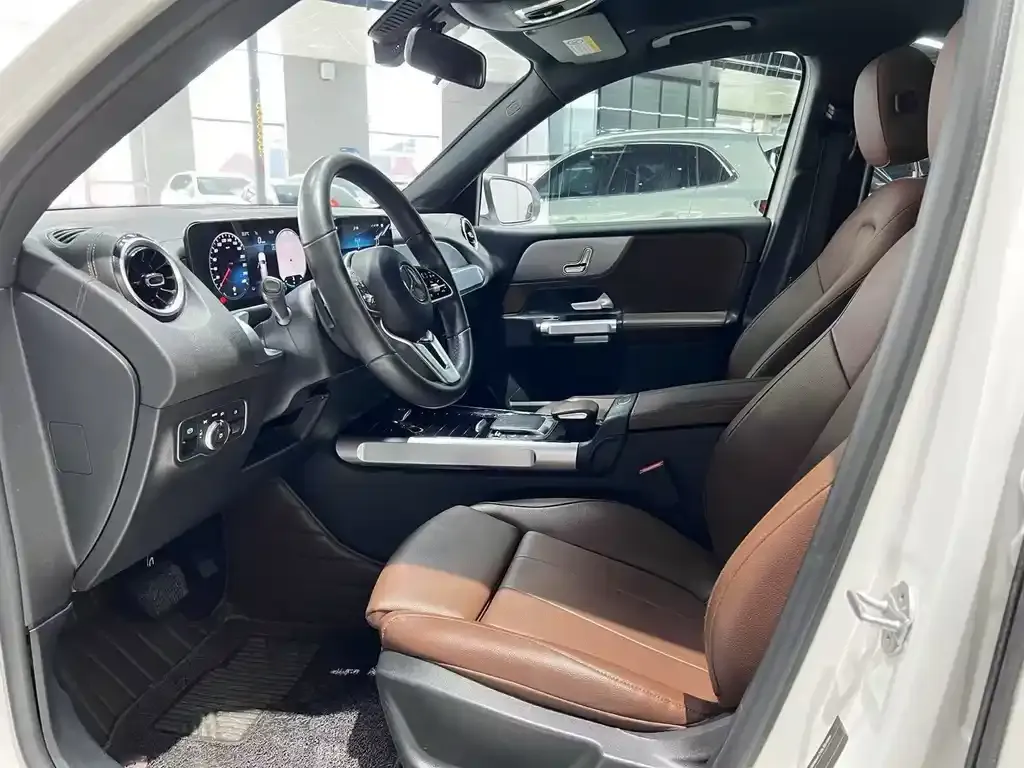 Mercedes-Benz GLB 2023 из CN, фото 7