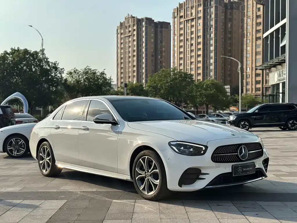 Mercedes-Benz E-Class 2022 из CN, фото 3