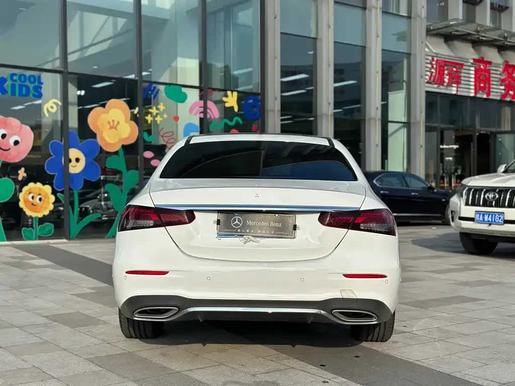 Mercedes-Benz E-Class 2022 из CN, фото 5