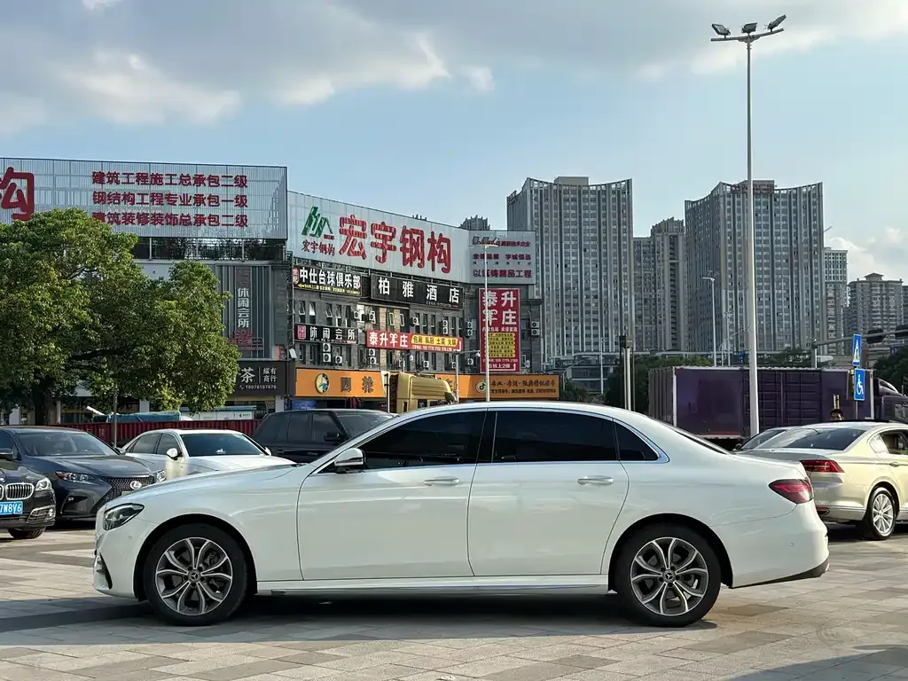 Mercedes-Benz E-Class 2022 из CN, фото 7