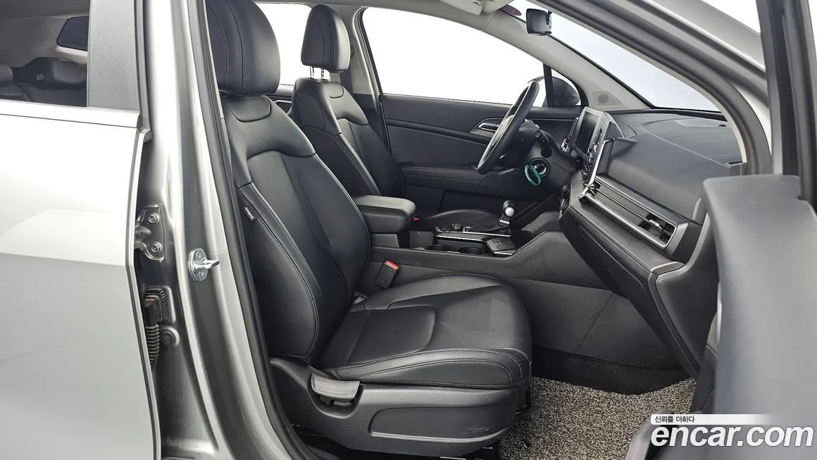 Kia Sportage — фото 10