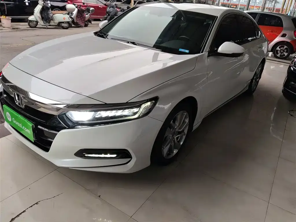Honda Accord 2021 из CN, фото 1