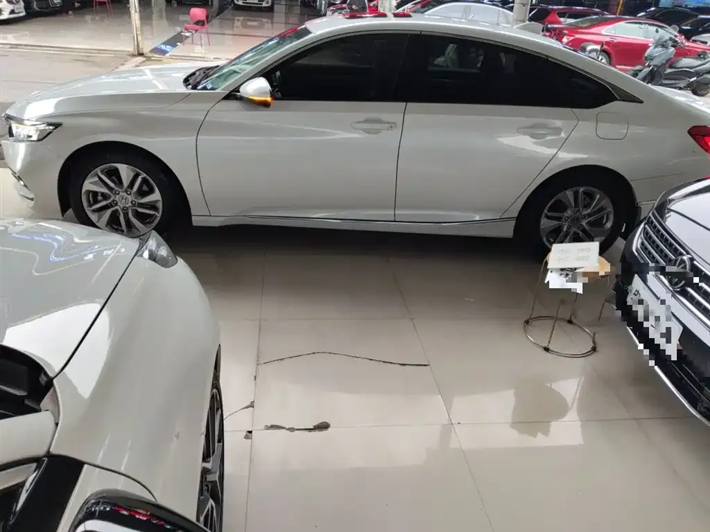 Honda Accord 2021 из CN, фото 5