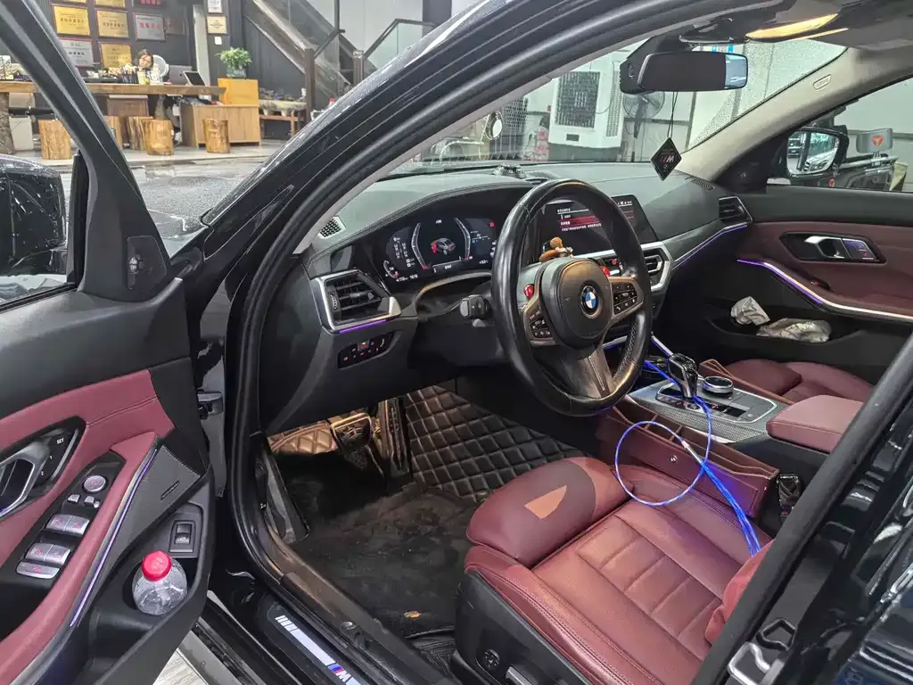 BMW 3 Series 2021 из CN, фото 3